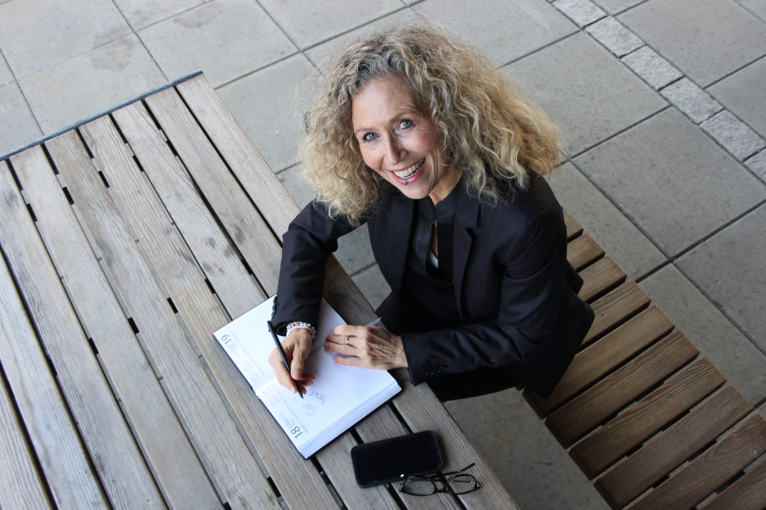 Coach i Oslo og online, Vibeke Arntzen Fredriksen, coach for private og bedrift. Anbefalt coach. Mentalt trening.